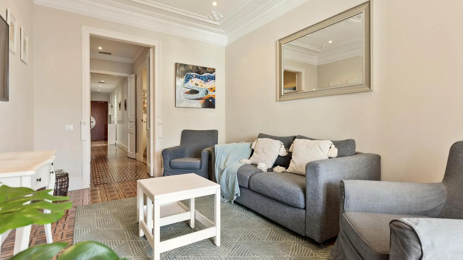 Verdaguer Apartments By Central Barcelone